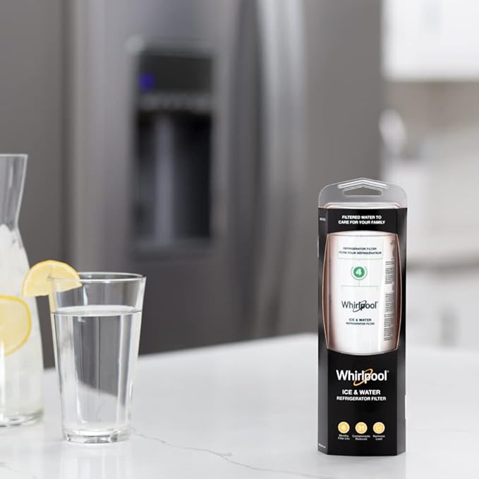 Whirlpool® Refrigerator Ice and Water Filter 4 - WHR4RXD1, Single-Pack, Green