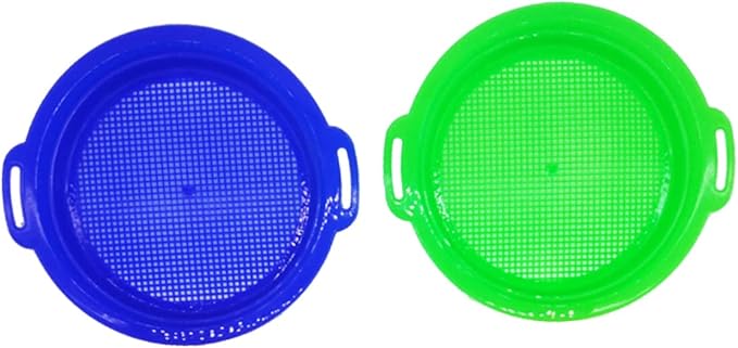 BESPORTBLE 4pcs Plastic Beach Sand Sieve for Lightweight and Sifters in Red Yellow Blue Green Outdoor Sandbox and Beach Play Accessories