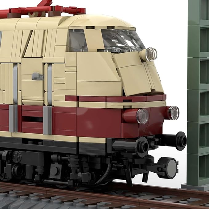 Locomotive Building Blocks, BR103 Electric Locomotive Building Blocks Set, Remote Control Train Kit with PF Motor, German Class 103 Train Model, Ornaments Gift, Dynamic Version, 2561PCS