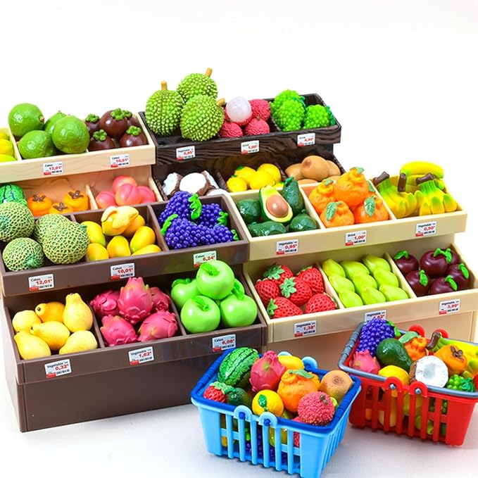 1/20 Scale Mini Realistic Fruit Rack Model, Miniature Kitchen Supermarket Props, Food-Play Accessory Set (Apricot-Colored Rack with Brown Wood-Grain Shelving + 12-Style 60-70 Random Fruits + 2 Fruit B