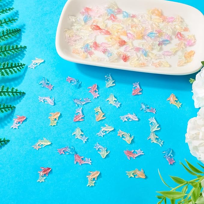 200 Pcs Glow in The Dark Goldfish Flatback Cabochons Multicolored Resin Nail Charms Luminous Goldfish Model Figurines for Crafts Fairy Garden Micro Landscape Scrapbooking Decor